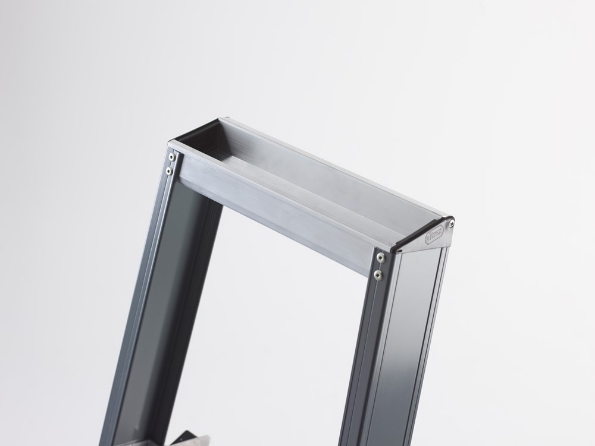 Afbeelding - https-www-ez-catalog-nl-Asset-03f80899aea14d2099ed3411e557a37e-ImageFullSize-trap-falco-feo-usp-1-gereedschapsbakje-jpg